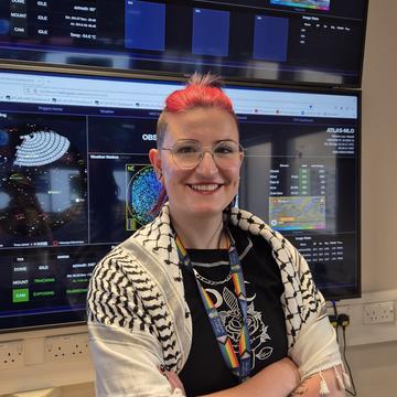 A portrait of Dr Héloïse Stevance